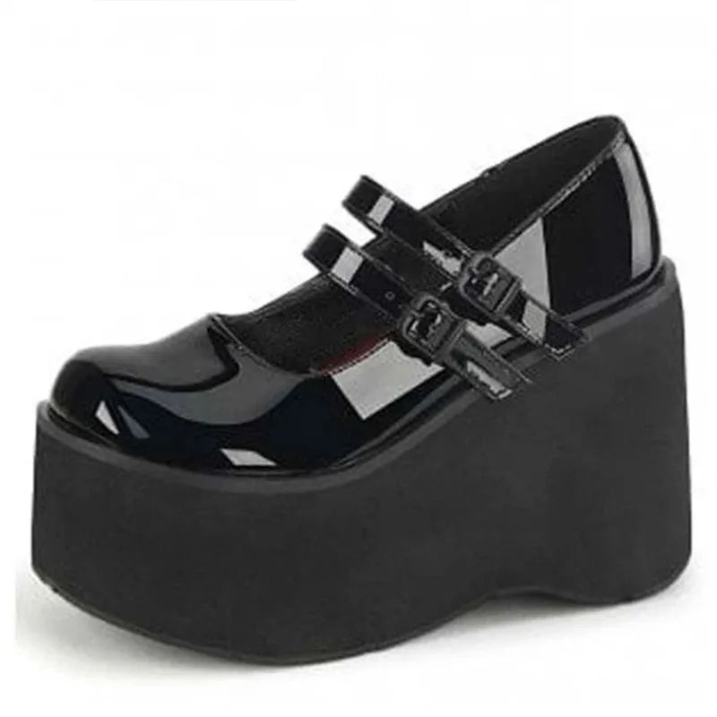 Gothic wedges on a platform