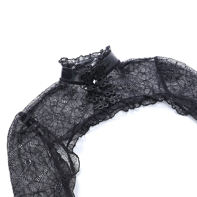 Vestido corto de encaje