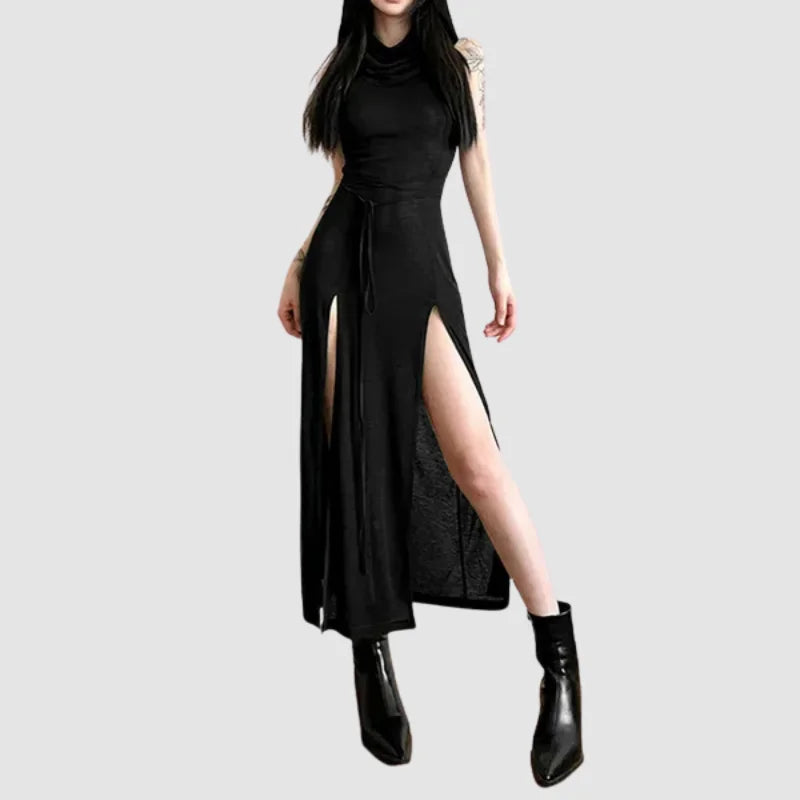 Vestido gótico con capucha - negro