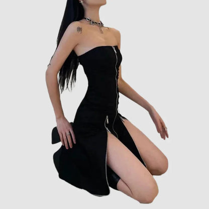 Vestido gótico con cremallera.