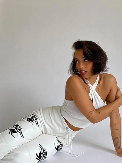 PANTALÓN GÓTICO FABRICADO EN PIEL ECOLÓGICA DE ESTILO URBANO