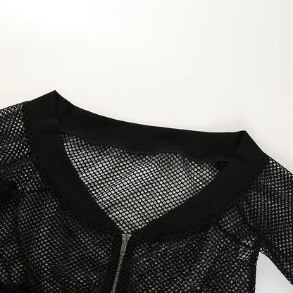 Top corto punk con mangas largas