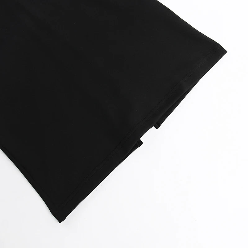 vestido gótico de encaje con tirantes