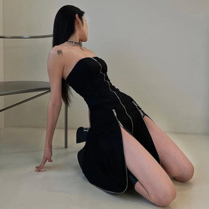 Vestido gótico con cremallera.