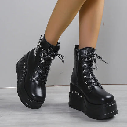 Wysokie czarne buty abyssal