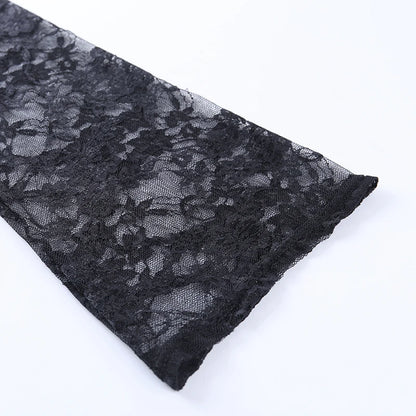 Vestido corto de encaje