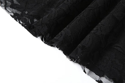 Vestido gótico de encaje oscuro