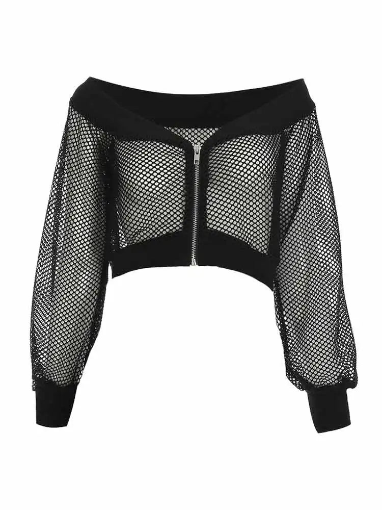 Top corto punk con mangas largas